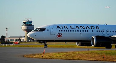 Çalışanları greve çıkan Air Canada, hükümet müdahalesinin ardından uçuşlara yeniden başlıyor