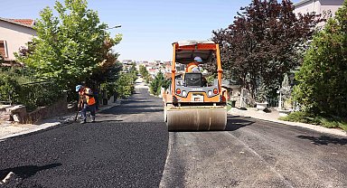 Çankaya'da asfalt mesaisi devam ediyor
