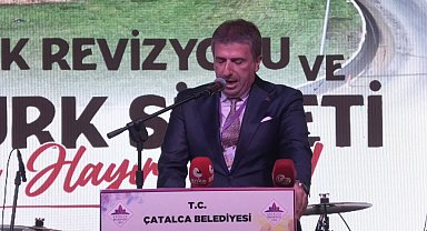 Çatalca 24'üncü Erguvan Kültür ve Sanat Festivali'nde Atatürk Silüeti açıldı, Malazgirt Zaferi anıldı