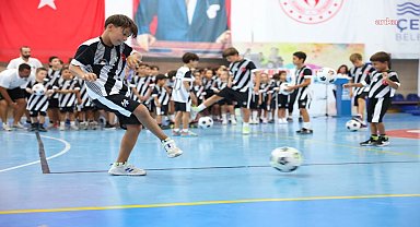 Çeşme Belediyesi Yaz Spor Okulu’nda sertifika coşkusu
