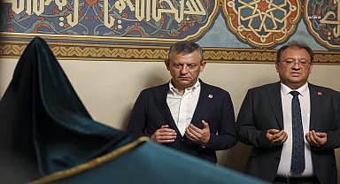  CHP Genel Başkanı Özel, Hacı Bektaş-ı Veli Türbesi ve Hacı Bektaş-ı Veli Dergahı Postnişi Ulusoy'u ziyaret etti