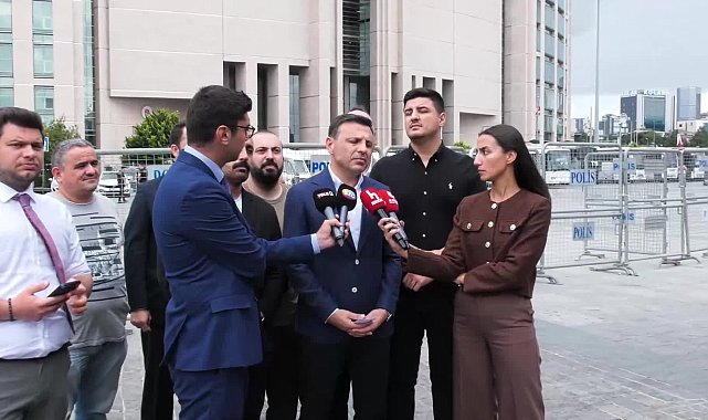 CHP İstanbul İl Başkanı Özgür Çelik: Emniyet yetkilileri, bu ülkeye 25 yıl Türk Silahlı Kuvvetleri'nde hizmet etmiş bir yüzbaşının gözaltı görüntüsünü servis ediyor