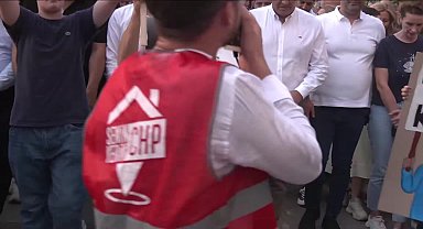 CHP İzmir ‘adalet’ için yürüdü... CHP Genel Başkan Yardımcısı Karasu: Sarayda oturan zat şunu bilmelidir ki, hiçbir CHP’li sana biat etmeyecektir