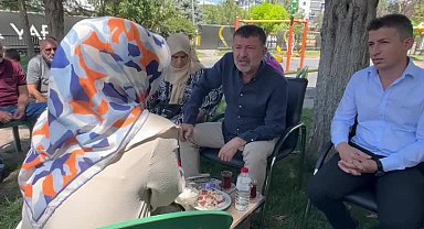 CHP’li Ağbaba'ya vatandaşlar dert yandı: “Belediyenin, muhtarların yardımı ile geçiniyoruz”