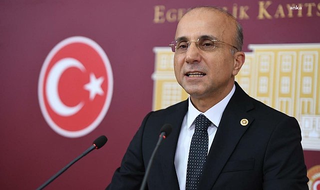 CHP’li Aşkın Genç: “Şimşek’in ekonomi karnesi sınıfta kaldı: '2026’da enflasyon tek hane' dedi, 2027’ye erteledi”