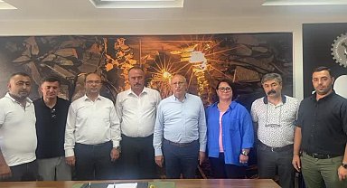 CHP'li Çakırözer, grevleri ertelenen Kırka ETİ Maden emekçilerini ziyaret etti: