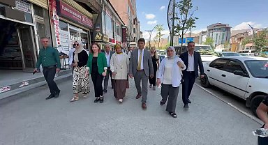 CHP’li Erdoğan, Yüksekova’da çeşitli kurum ve STK temsilcileriyle buluştu