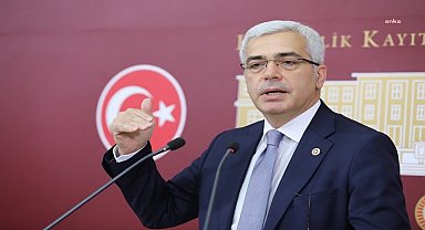CHP'li Milli Dayanışma Kardeşlik ve Demokrasi Komisyonu Üyesi Salih Uzun'dan Mehmet Uçum'a: Hangi motivasyonla, parlamentoya dışarıdan çerçeve çiziyorsunuz?