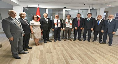 CHP’li Yankı Bağcıoğlu ve Murat Bakan’dan emekli asker derneklerine ziyaret
