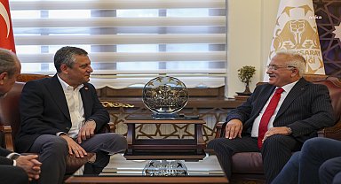 CHP Lideri Özgür Özel'den Aksaray Valisi'ne ziyaret