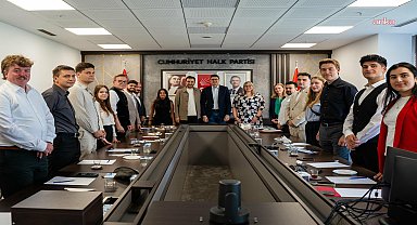 CHP, SPD ve Sosyalist Enternasyonal'in gençlik örgütü temsilcilerini ağırladı