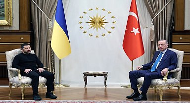 Cumhurbaşkanı Erdoğan, Ukrayna Devlet Başkanı Zelenski ile telefonda görüştü