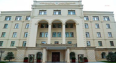 Dağlık Karabağ'da mayına çarpan araçtaki 4 Azerbaycan askeri yaralandı