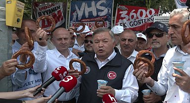 Devlet Memurları Sendikası Başkanı Cengiz: “Memurlara verilen yemek yardımı ile sadece simit ve ayran alınabiliyor”