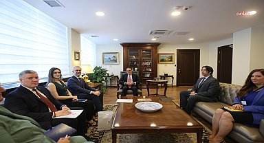 Dışişleri Bakan Yardımcısı Bozay, Ukrayna'nın Ankara Büyükelçisi Celal'i kabul etti