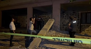Diyarbakır’da iki katlı evin balkonu çöktü: 2’si bebek, 5 yaralı