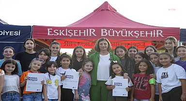 Eskişehir'de çocuklar yaz tatilini sporla değerlendirdi