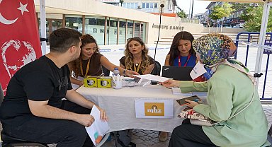 İBB’nin Maltepe’de düzenlediği kariyer fuarı büyük ilgi gördü