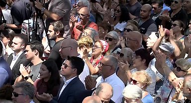 İmamoğlu’nun duyurusunu yaptığı yurt açıldı... Özgür Özel: “Tayyip Erdoğan’ı bir kez daha yeneceğiz. Bu zulümleri yaptığına pişman edeceğiz”