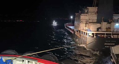 İsrail'e seyir halindeyken Çanakkale Boğazı'nda makine arızası yapan gemi kurtarıldı
