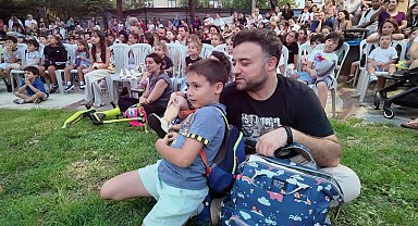 Kadıköy'de “Mahallemde Çocuk Tiyatrosu” başladı