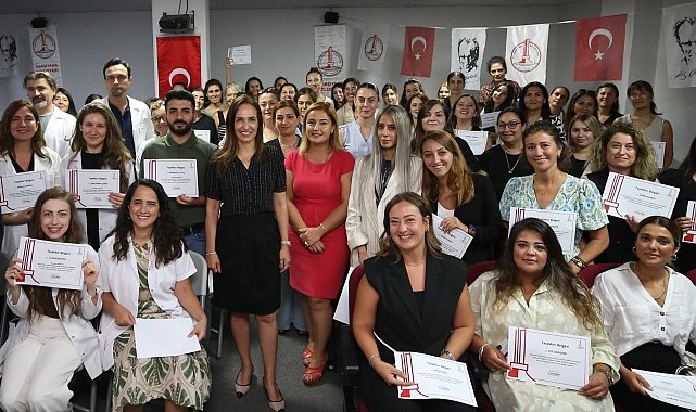 Karşıyaka Belediyesi, 12. sınıf ve mezun öğrenciler için başvuru sınavı düzenliyor