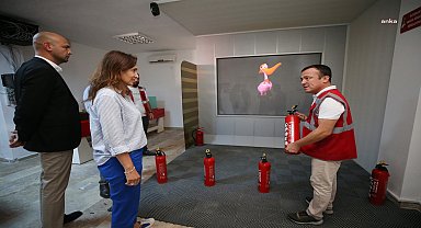 Karşıyaka’da bir yılda 3 bin kişiye temel afet bilinci eğitimi
