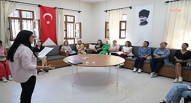 Keçiören Belediyesi'nden ailelere yönelik iletişim semineri