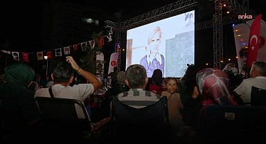 Keçiören'de açık hava sinemalarına yoğun ilgi