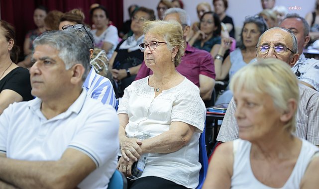 Konak’ın İleri Yaş Merkezi’nde kuşaklararası iletişim semineri