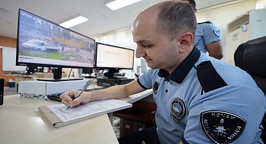 Konak’ta çevreyi kirletenlere kameralı takip