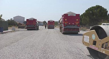 Manisa Büyükşehir Belediye Başkanı Dutlulu, Akhisar’da devam eden asfalt çalışmalarını inceledi