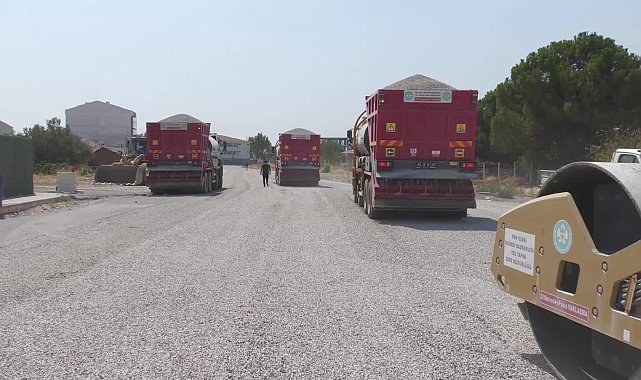 Manisa Büyükşehir Belediye Başkanı Dutlulu, Akhisar’da devam eden asfalt çalışmalarını inceledi