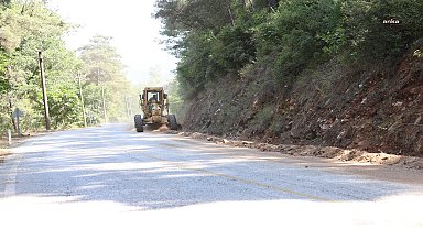 Marmaris Belediyesi'nden Çamlı ve Karaca mahallelerine yeni yollar