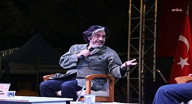 Okan Bayülgen, “Tiyatro, Sinema ve Hayat” söyleşisiyle Edremit Kitap Fuarı'nda