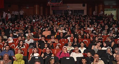 Osmangazi'de 30 Ağustos kutlamaları, “Zaferin Dansı” ile taçlandı