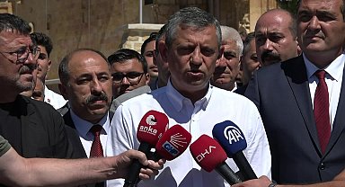 Özgür Özel: 