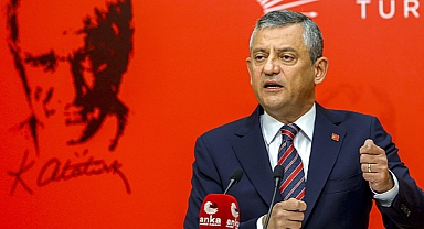 Özgür Özel: 