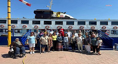 Şehzadeler Belediyesi’nden kadınlara İzmir Körfez turu