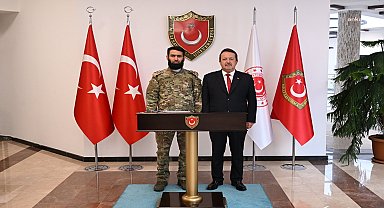 Suriye Savunma Bakanlığı'ndan Tuğgeneral Srhan ve beraberindeki heyet, Milli Savunma Üniversitesi'ni ziyaret etti