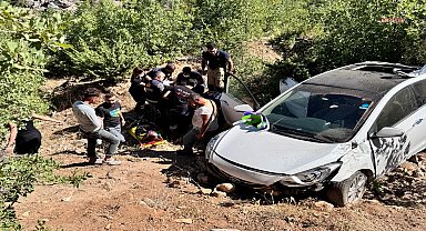 Tunceli’de uçuruma yuvarlanan otomobildeki 6 kişi yaralandı