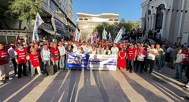 Van'da işten çıkarılan işçilerin eylemi 10'uncu gününde de sürüyor