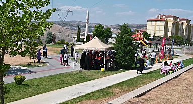 Yozgat’ta minikler ata binmenin heyecanını yaşadı