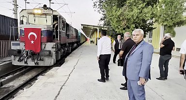 6 Şubat depremlerinden sonra Malatya-Gölbaşı-Narlı-Nurdağı demir yolu hattında ilk sefer gerçekleşti