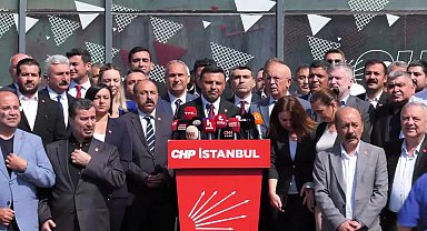 81 il başkanı, CHP İstanbul İl Başkanlığı’nda: “CHP’nin İstanbul İl Başkanı Özgür Çelik’tir. Mahkemenin aldığı karar bizler için yok hükmündedir”