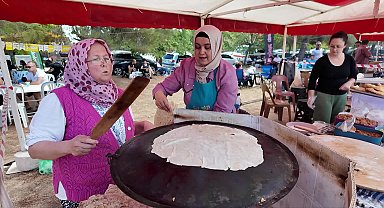 9. Balkan-Rumeli Trakya Buluşması'nda, Suzan Kardeş sahne aldı