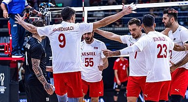 A Milli Erkek Voleybol Takımı, Dünya Şampiyonası'nda Kanada'yı 3-0 mağlup ederek son 16 turuna yükseldi