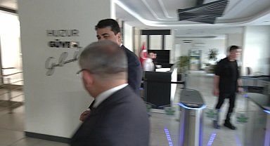 Ahmet Davutoğlu'ndan iktidara 