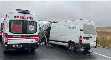 Aksaray’da trafik kazası: 2 jandarma şehit, bir vatandaş hayatını kaybetti