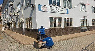 Antalya Büyükşehir Belediyesi, okulları yeni eğitim dönemine hazırlıyor